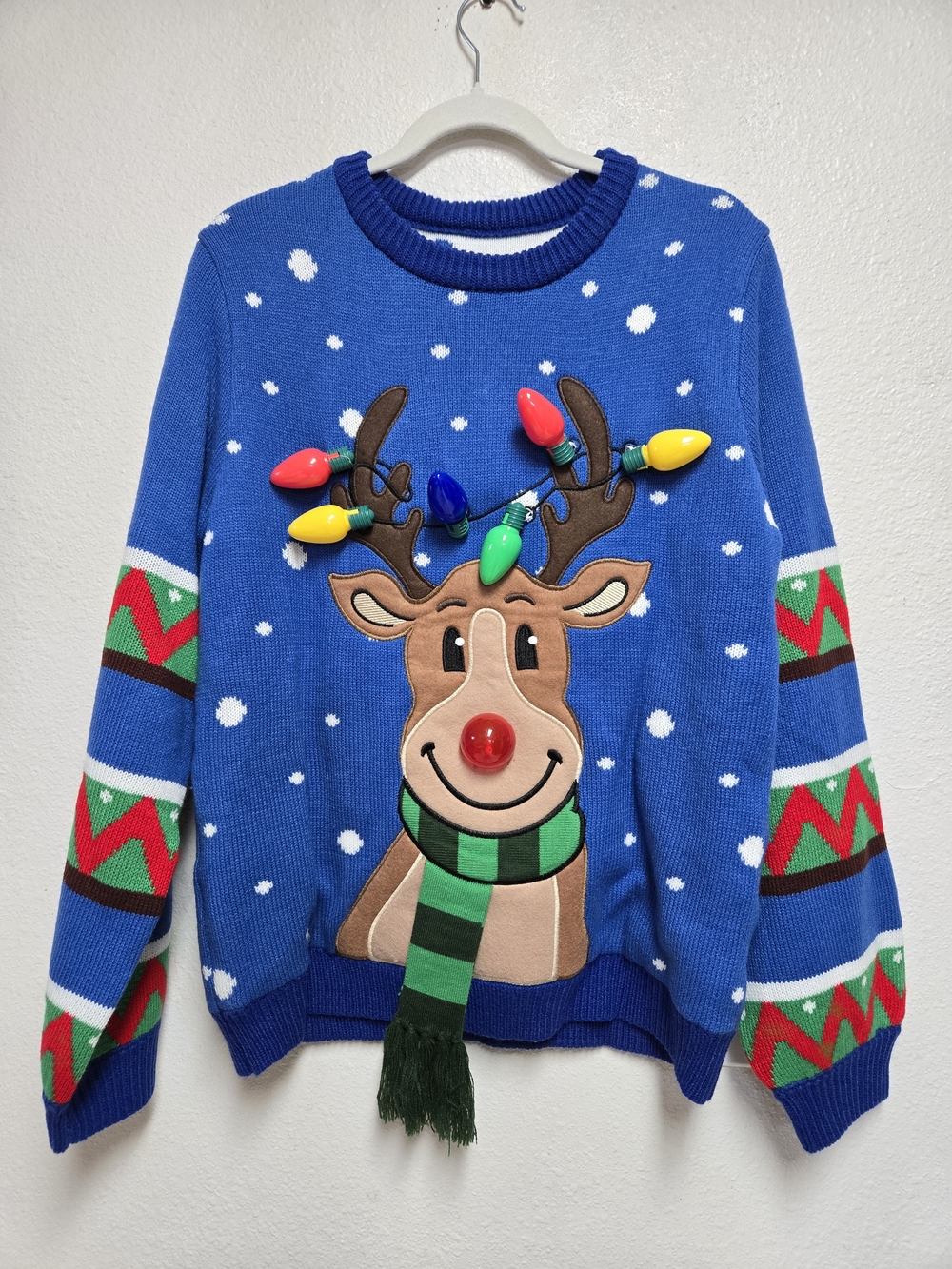 Christmas Ugly Blue Sweater LED Light Bulbs Reindeer Men Size M Sweater Works